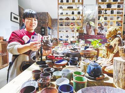 推廣&ldquo;直播+&rdquo;,培育電商產業集聚區