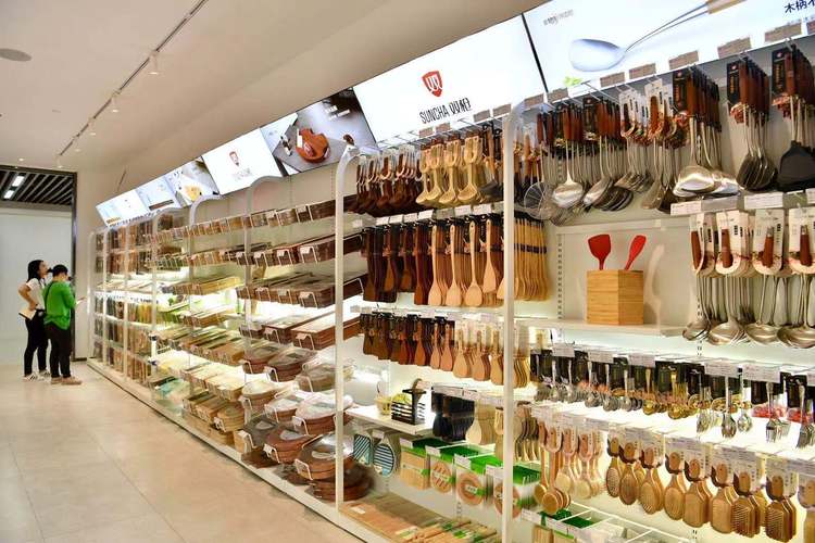 開業2小時銷售破千萬!華南地區最大的日用百貨供應地迎"開門紅"